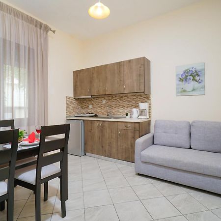 Maria Dina Apartments 1 โปตอส ภายนอก รูปภาพ