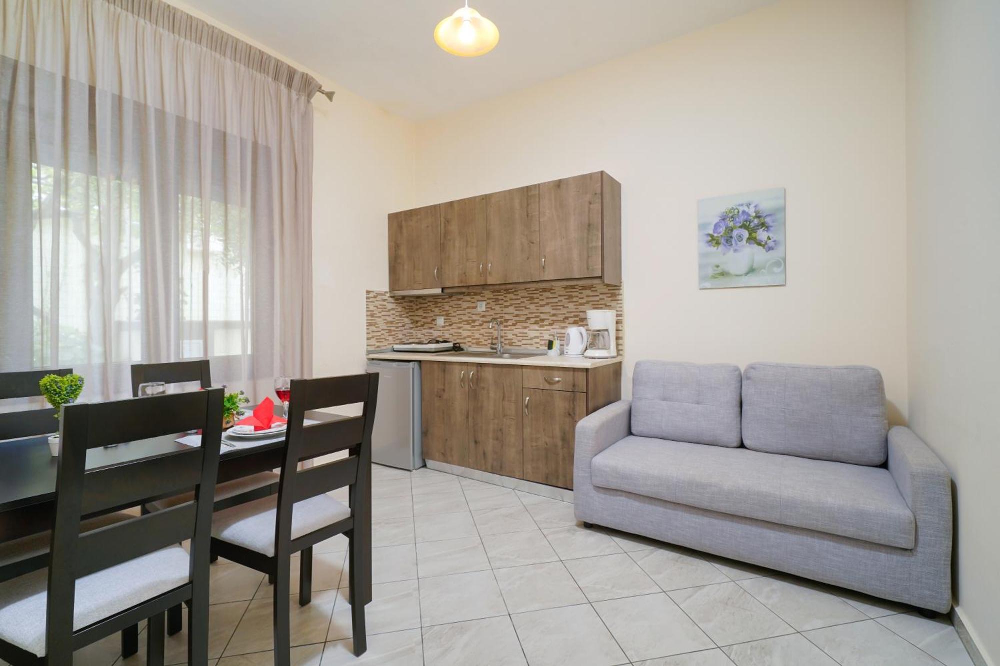 Maria Dina Apartments 1 โปตอส ภายนอก รูปภาพ