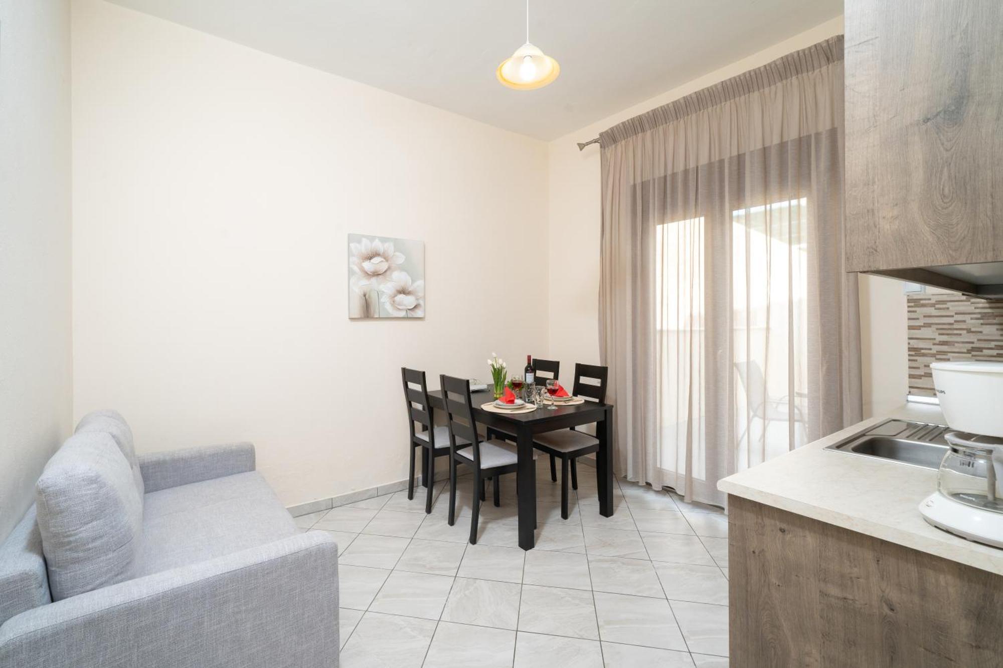 Maria Dina Apartments 1 โปตอส ภายนอก รูปภาพ