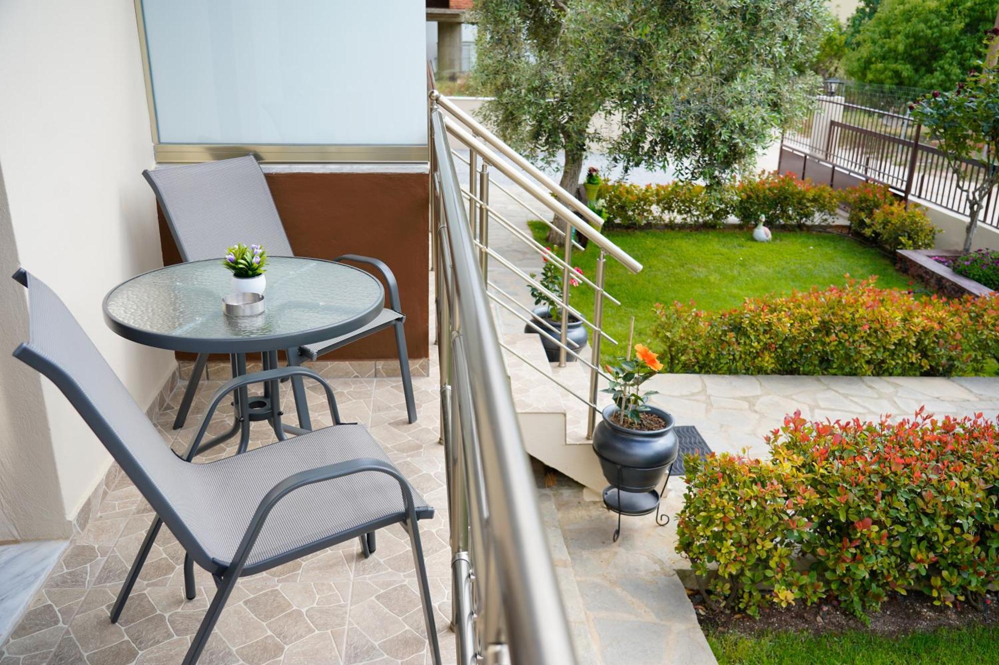 Maria Dina Apartments 1 โปตอส ภายนอก รูปภาพ